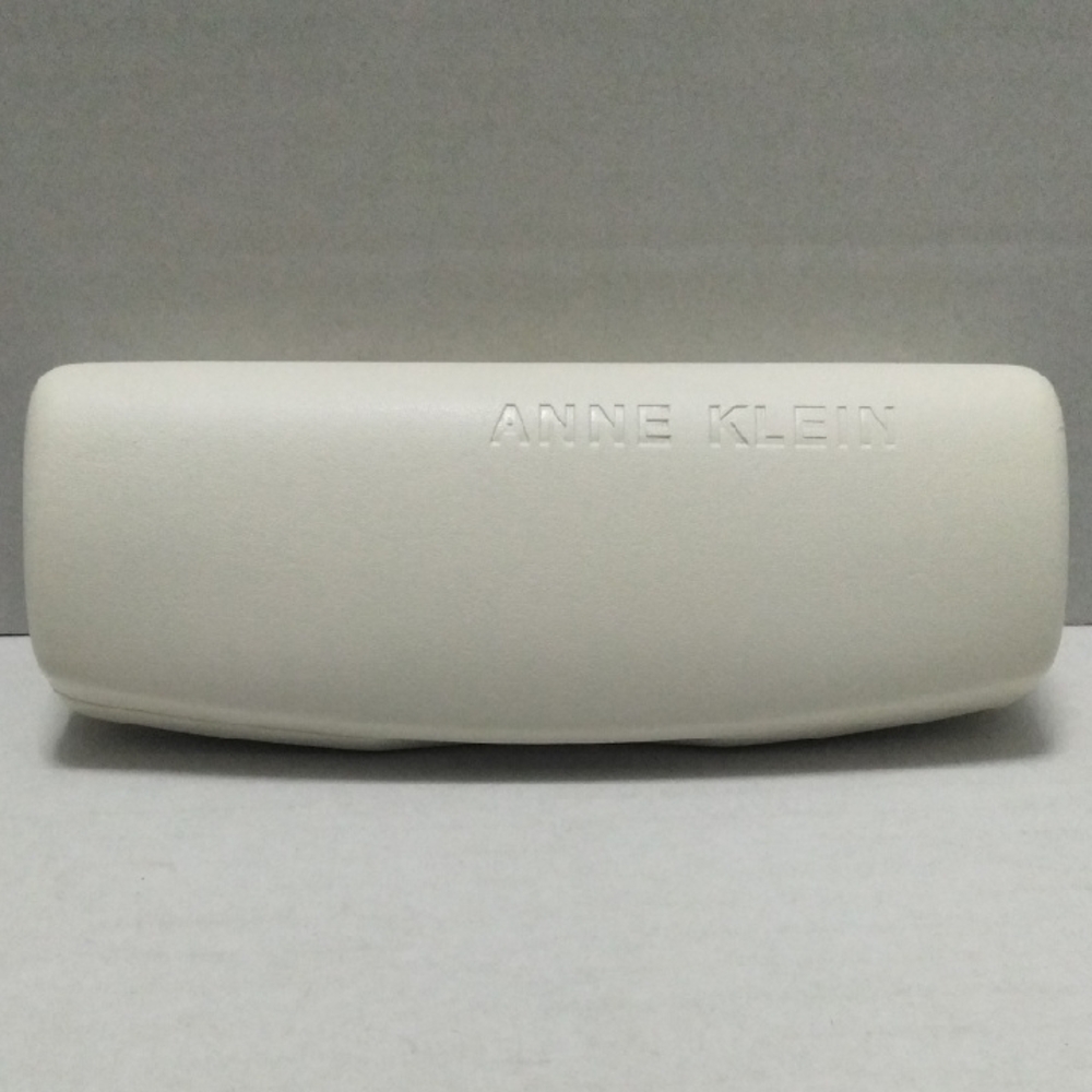 Anne‎ Klein Cream Eyeglass Case